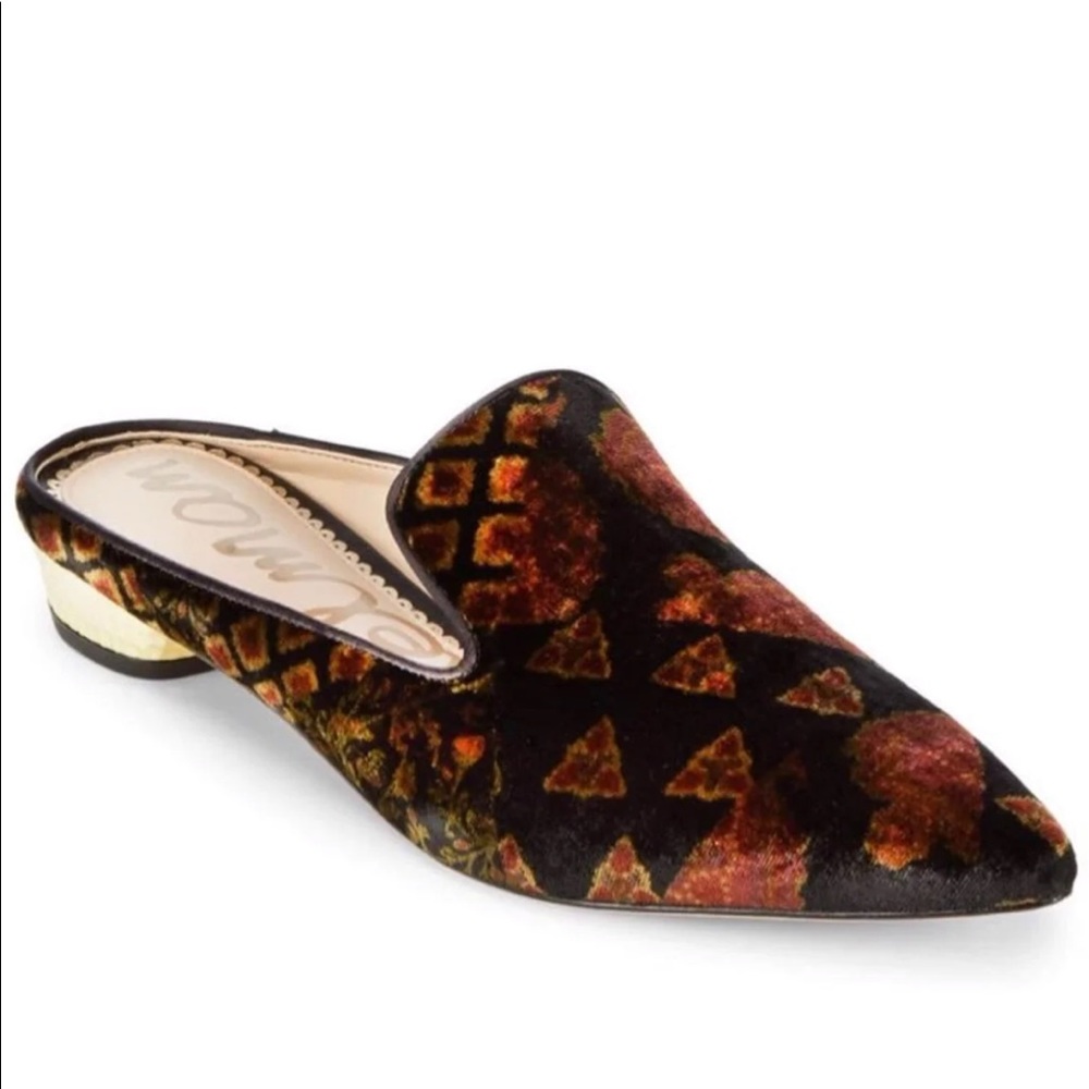 Sam Edelman velvet flats